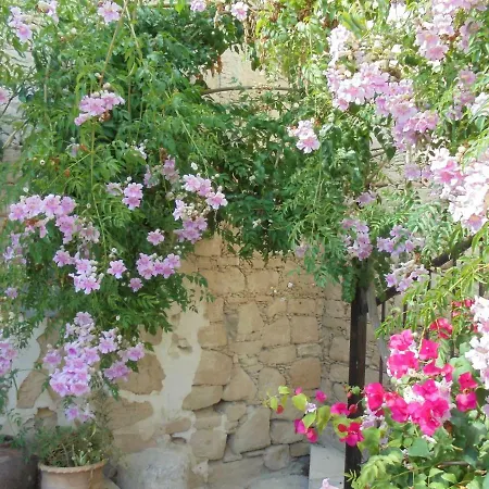 Semesterbostad Village House Limassol Agios Tychonas