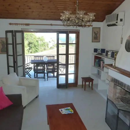 Village House Limassol Дом отдыха
