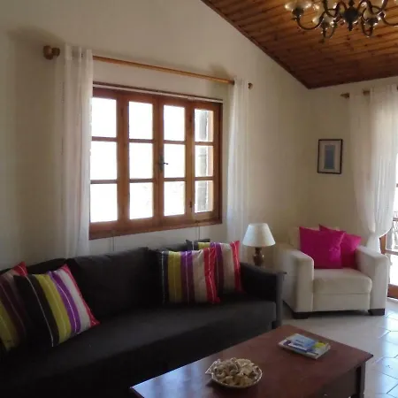 Feriehus Village House Limassol Agios Tychonas
